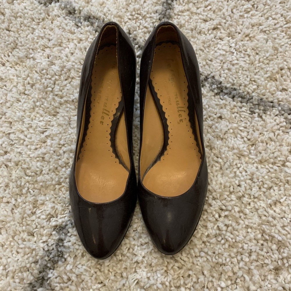 Bettye Muller brown patent heels